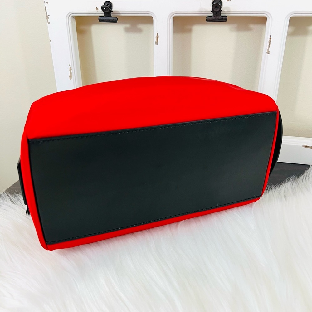 Michael Kors Kent Men’s Nylon Toiletry Holder Travel Case Bag - Picture 8 of 14